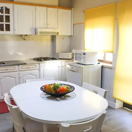 شقة Guestready - Sunnyside And Blue Sea Views
