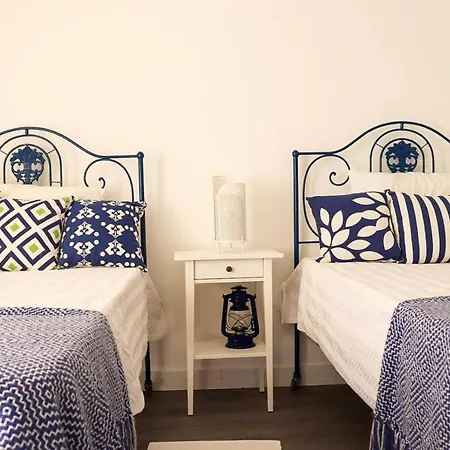 Guestready - Sunnyside And Blue Sea Views شقة نازاريه
