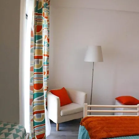 Guestready - Sunnyside And Blue Sea Views شقة