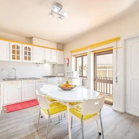 Guestready - Sunnyside And Blue Sea Views * Nazare